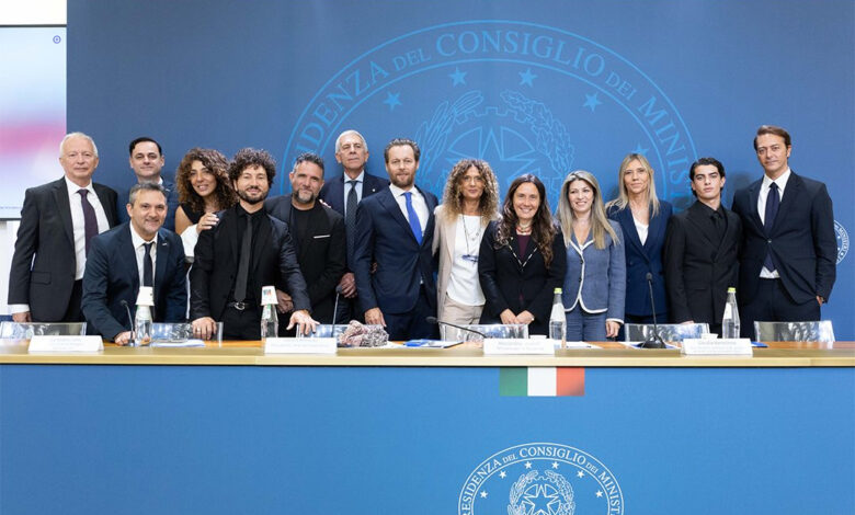 foto di gruppo pythika palazzo chigi